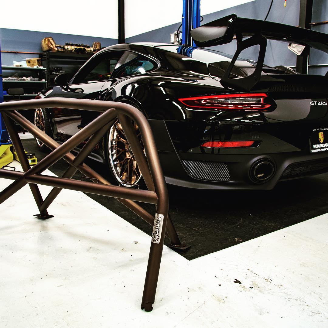 Cantrell bolt-in roll bar